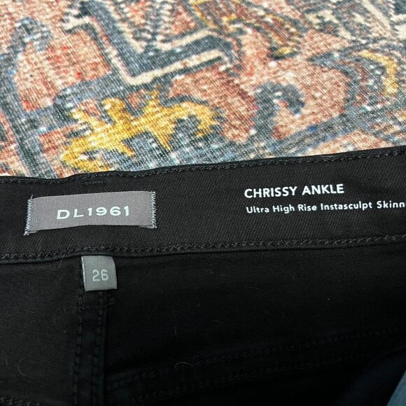 DL 1961 Black Instasculpt Denim Chrissy - Picture 2 of 5